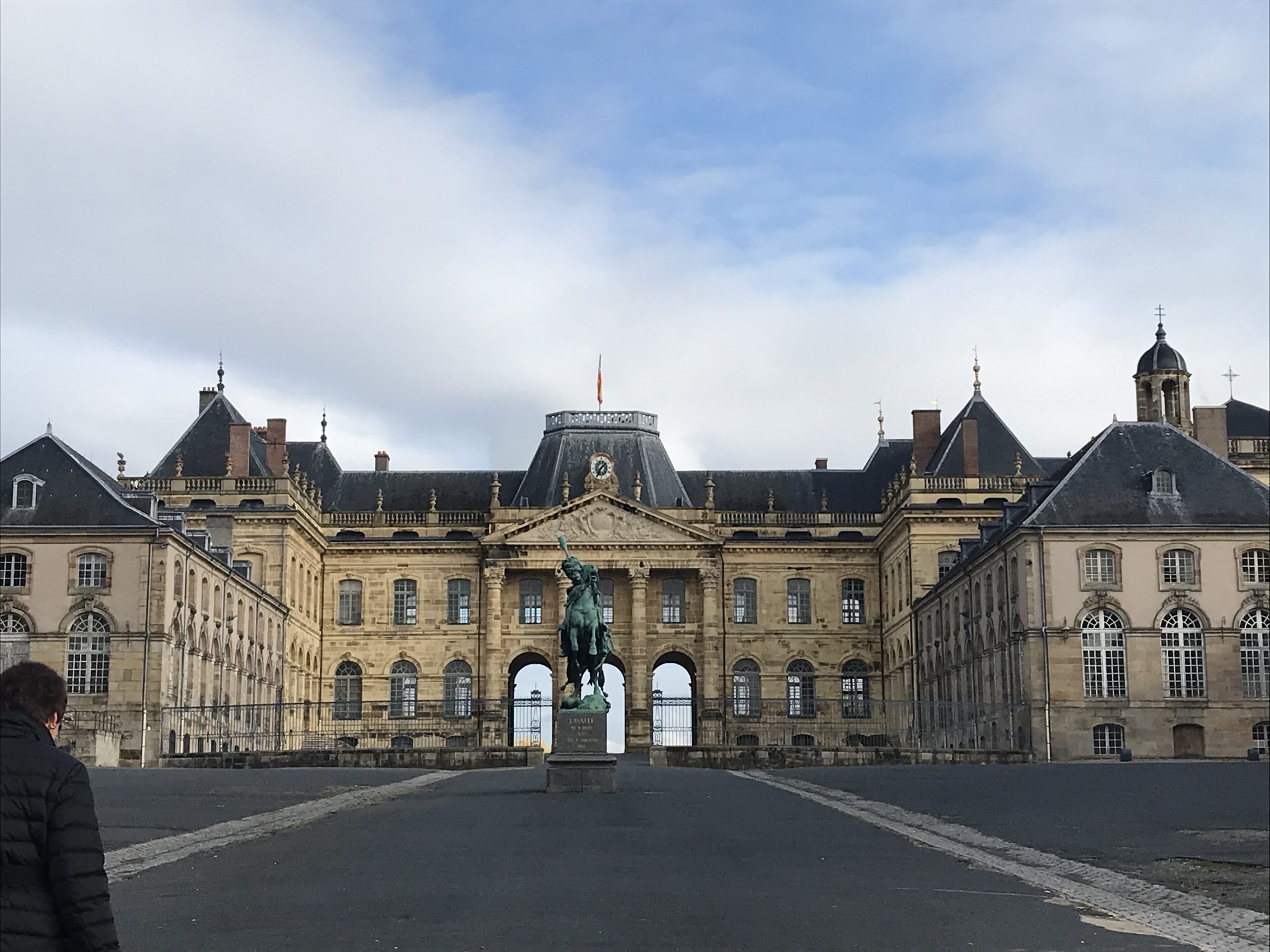 フランス短期留学　リュネビル刺繍学校