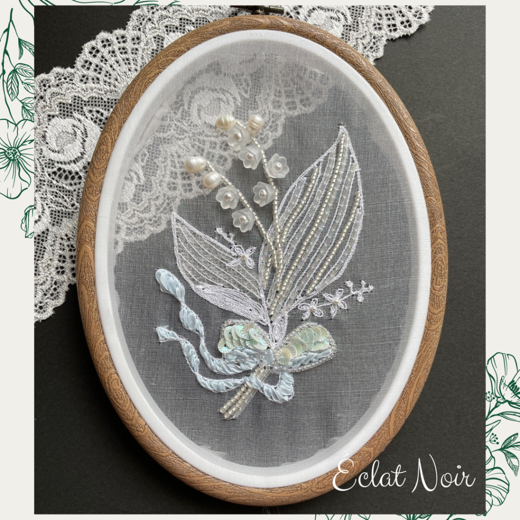 すずらんの刺繍