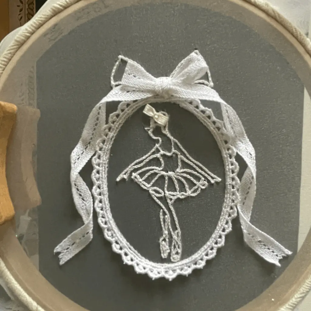 タンブ―ル白刺繍・プリマドンナ